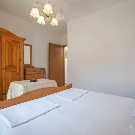 بيت ضيافة Sobe Zlata