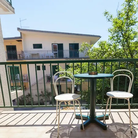 Sobe Zlata 3* ماكارسكا