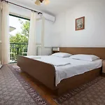 بيت ضيافة Sobe Zlata 3*