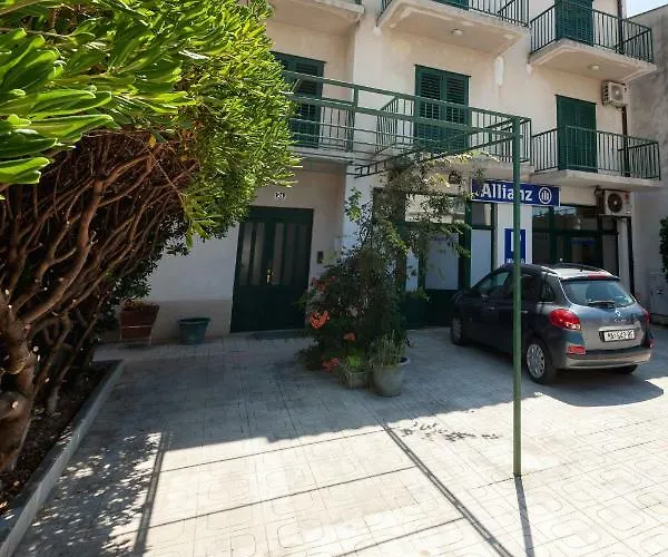 Гостевой дом Sobe Zlata Макарска