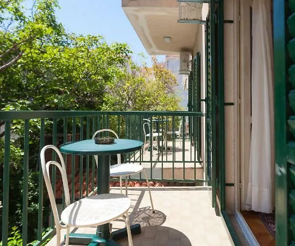 Гостевой дом Sobe Zlata Макарска